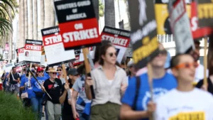 WGA-Strike-1